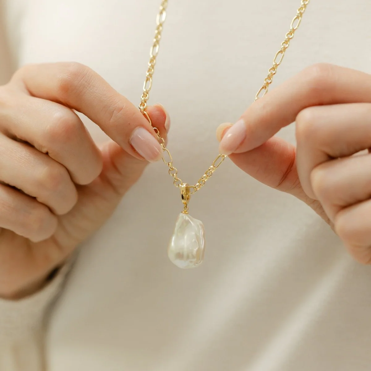 Baroque Pearl Detachable Clip-On Pendant Charm - Image 6