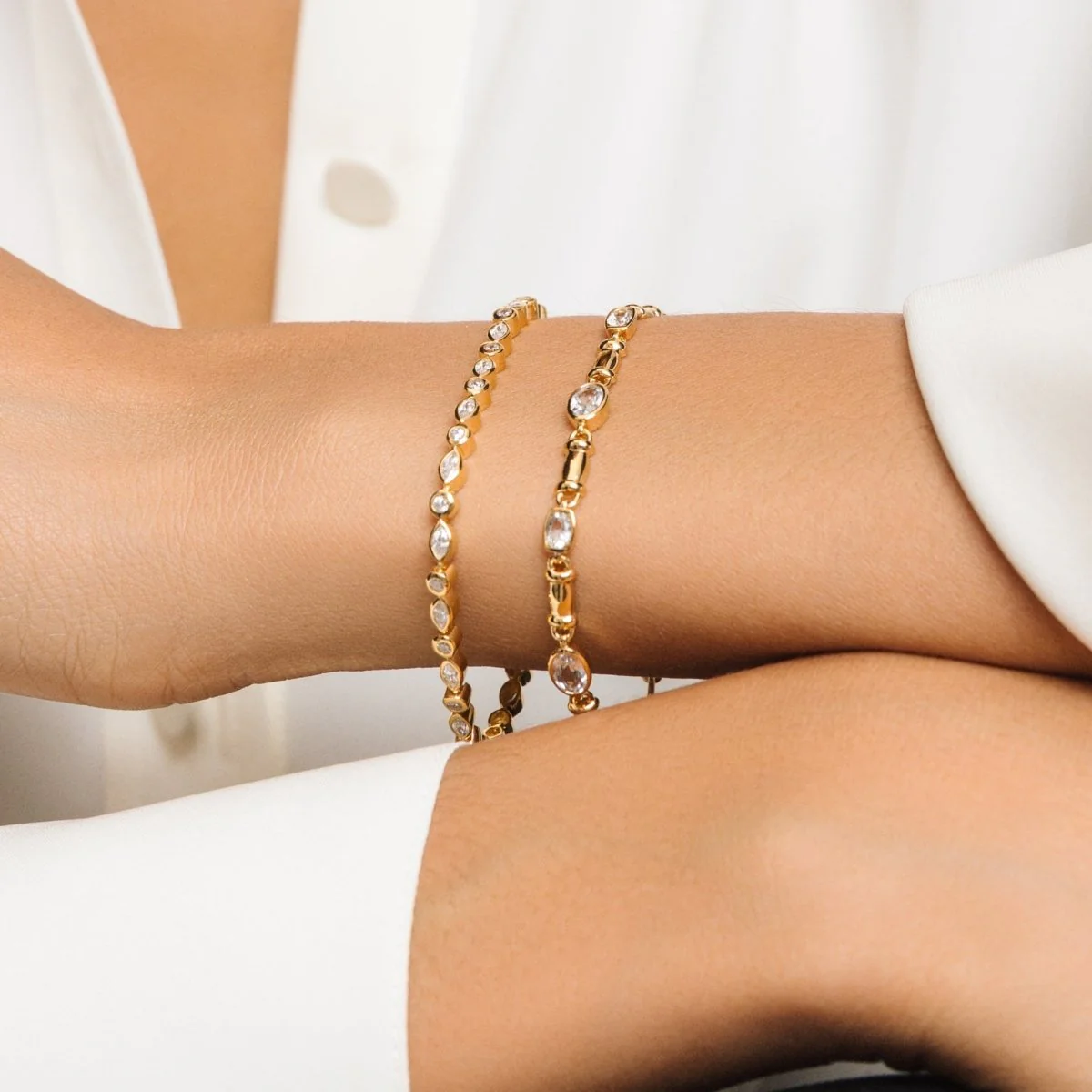Blue Topaz Gemstone Chain Silver Bracelet - Image 4