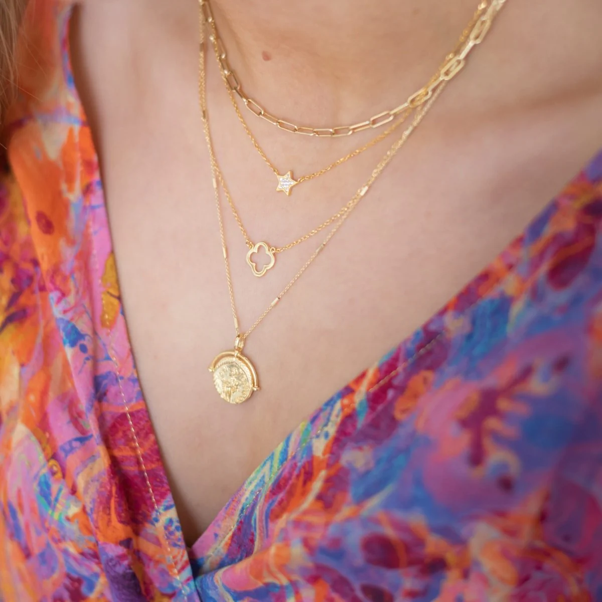Clover Necklace (Gold) - Image 5