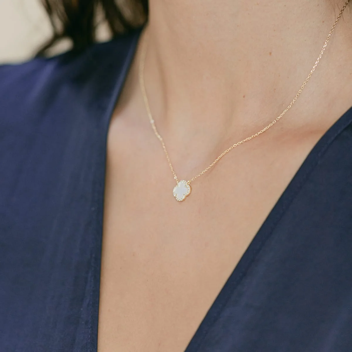 Clover Necklace with Mother of Pearl and Cubic Zirconia (Gold) - Image 4