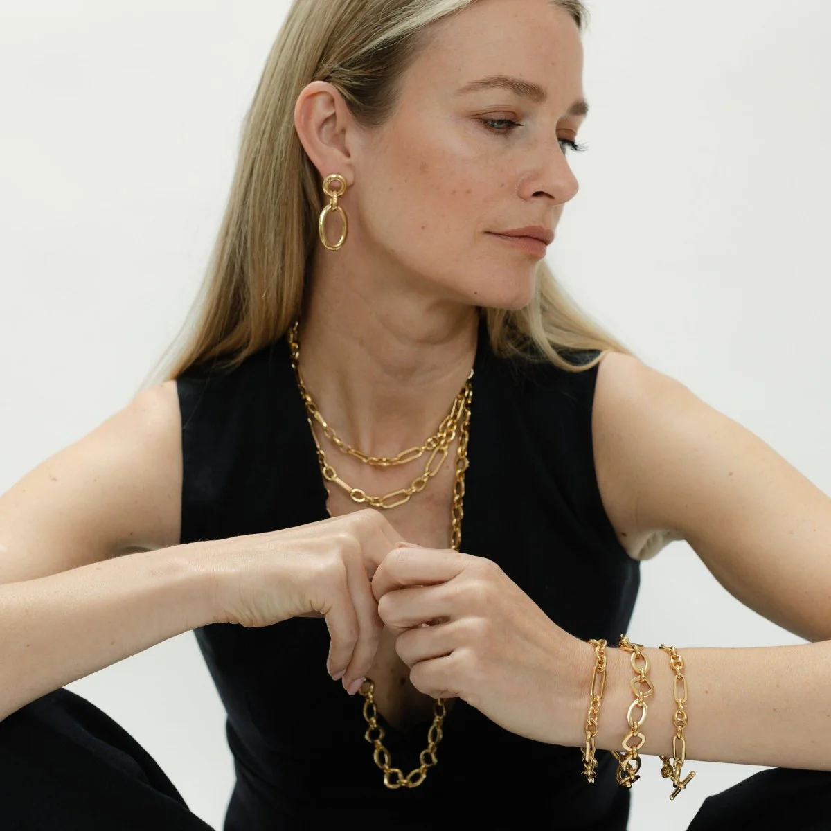 Oval Link Gold Chain Drop Earrings - Siena - Image 6