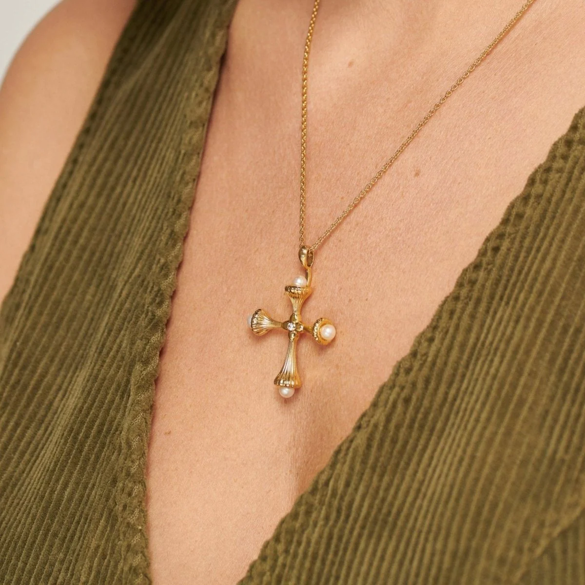 Pearl Cross Gold Necklace with Cubic Zirconia - Ripple - Image 4