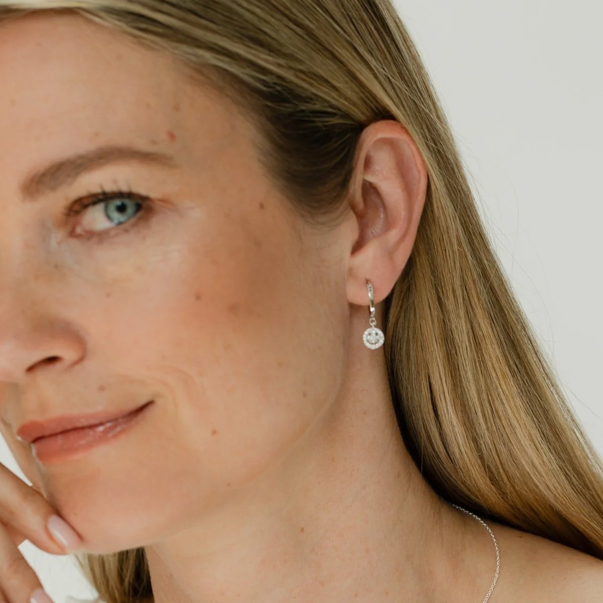 Smiley Silver Hoop Earrings with Cubic Zirconia - Image 3